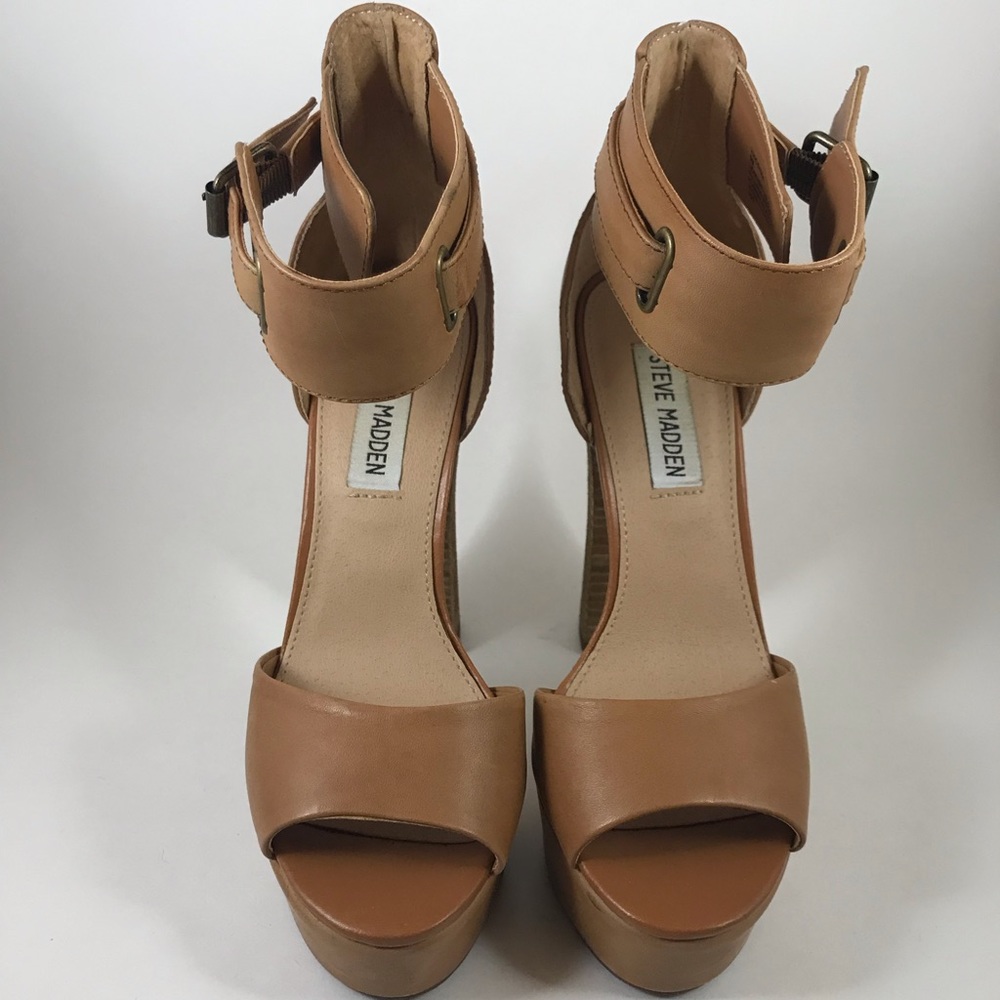 Steve Madden Tan Platform Size 5